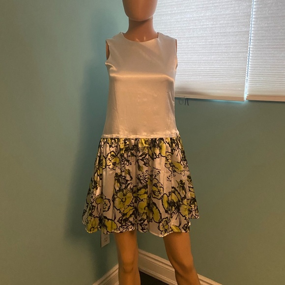 Teens dress by Cesare Paciotti - new no tags - Picture 1 of 6